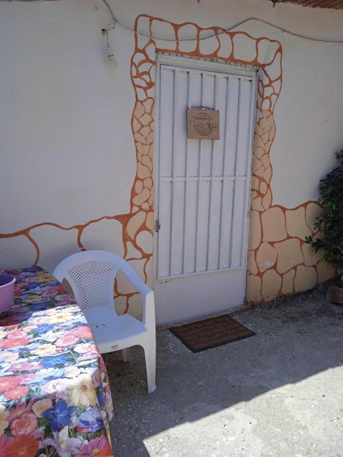 Το Μικρό Σπίτι Στη Φάρμα! Apartment Acharnes Exterior photo